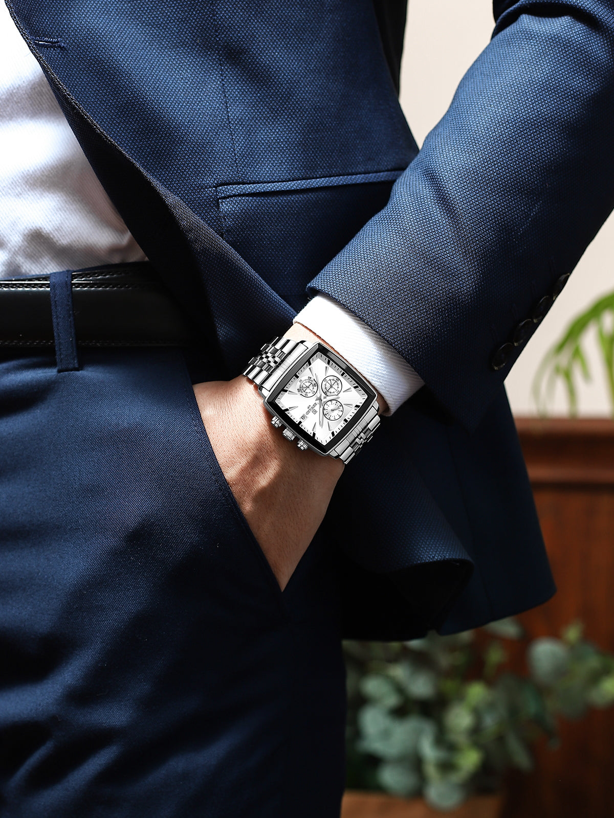 REWARD Waterproof Luminous Stainless Men’s Watch, Premium Men’s Quartz Timepiece